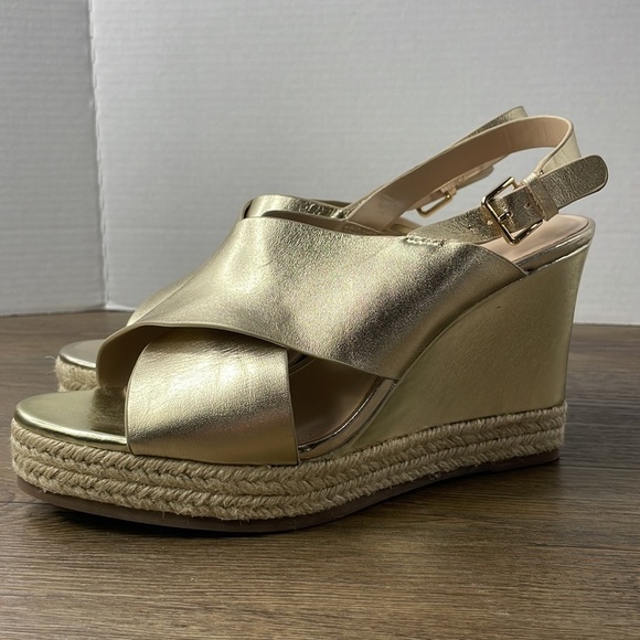 H by Halston Gold Leather Stella Slingback Wedge Espadrille Sandal, size 9.5W - Picture 4 of 11